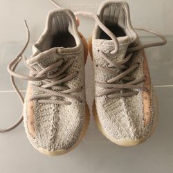 Yeezy Boost 350 Toddler 9c