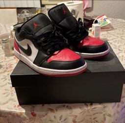 Air Jordan 1's men size 11