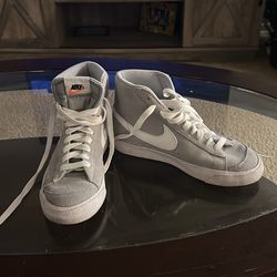 Nike High Top