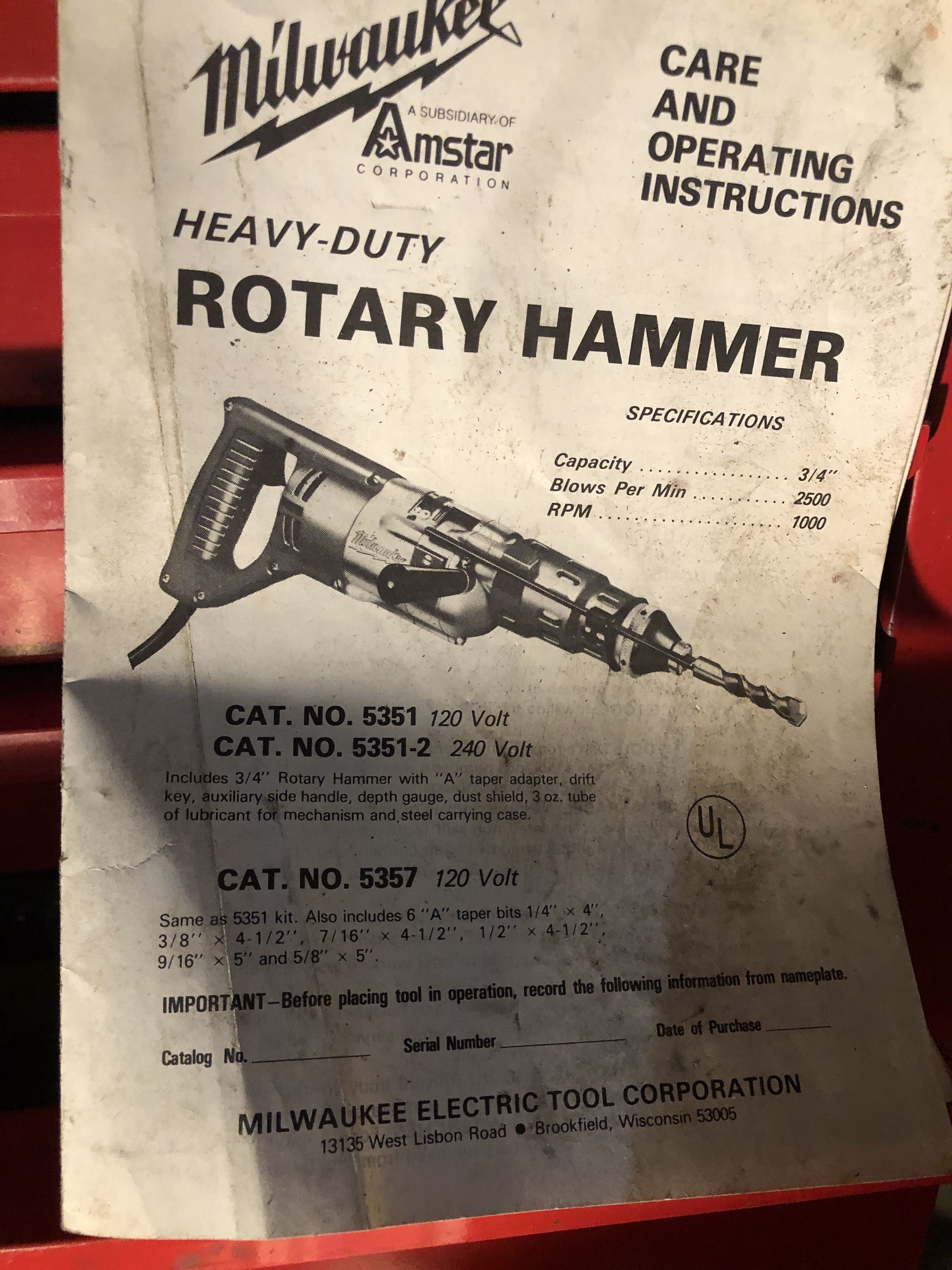 Milwaukee Heavy Duty 1/2 Inch Rotary Hammer Comes With Bits