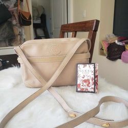 Authentic Vintage GUCCI Sling/crossbody Bag- USED (PRE-LOVED)