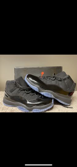 Jordan 11s “Cap And Gown”