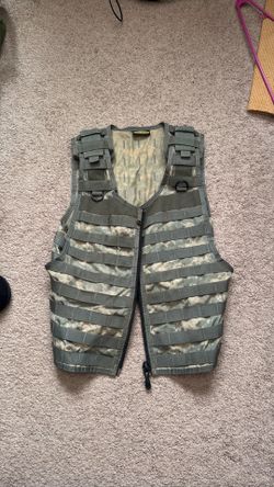 Molle UCP vest