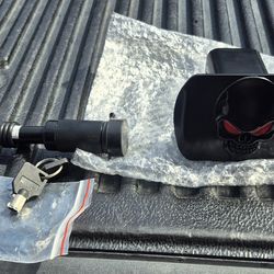 Skull Hitch Cover With Lock
