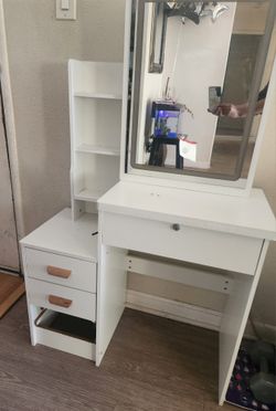 Light Up Desk