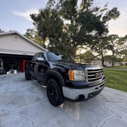 2012 GMC sierra 1500 SLE 4x4 