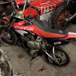 06 CRF50