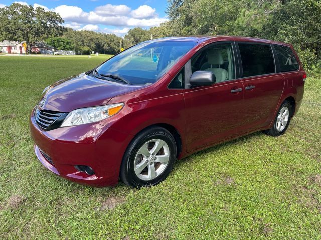 2011 Toyota Sienna