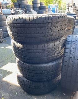 P275/55R20 Bridgestone 85-90% tread 275/55/20 set of matching 4 tires in great condition 400$ for 4 tires plus tax . Mount available but not included.