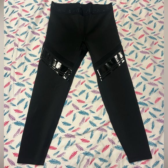 Kendall & Kylie Black Leggings with Glossy Accents