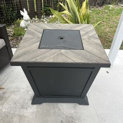 Gas fire pit