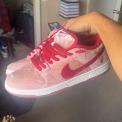 Men's Nike SB Dunk Low StrangeLove Skateboards