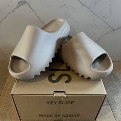 Brand New Adidas Yeezy Slides Pure Size 4M