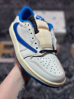 Travis Scott x Air Jordan 1 Low Pale Vanilla