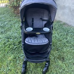 GRACO REVERSIBLE STROLLER
