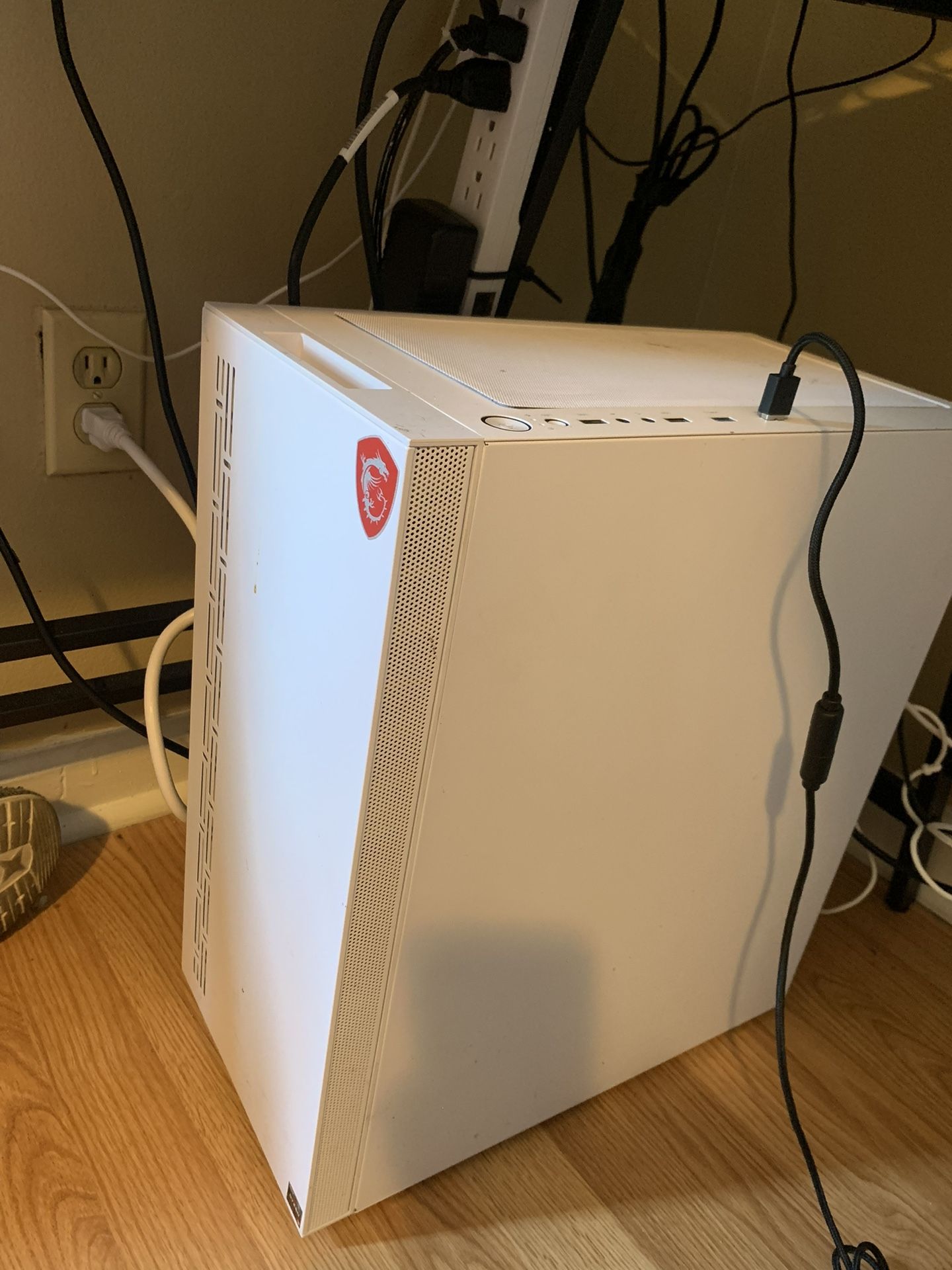 Entry Level PC | Ryzen 7 2700x | RX 570 8GB