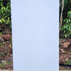 GE Upright Freezer W35xD26xH72