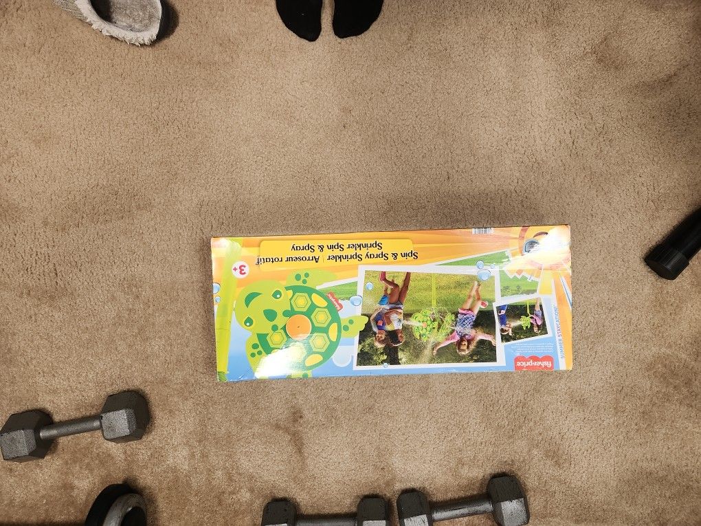 Fisher-Price Spin And Spray Sprinkler