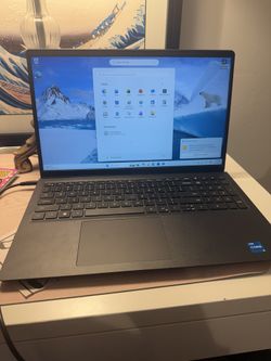 Dell Laptop Barely Used