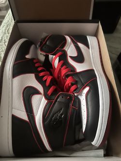 Jordan 1 Retro High Bloodline