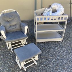 Glider Rocker with Footrest And Changing Table 