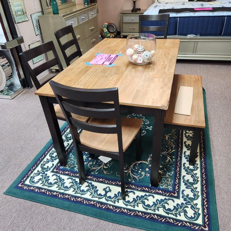 Dining Table 36"×60" With 4 Chairs ,one Bench,corner Of Table  Dameg.