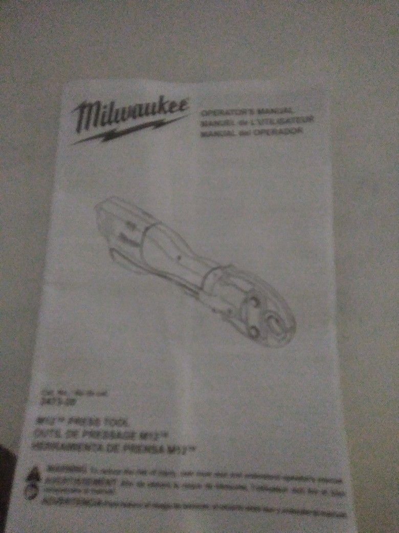 Milwaukee M12 PRESS TOOL