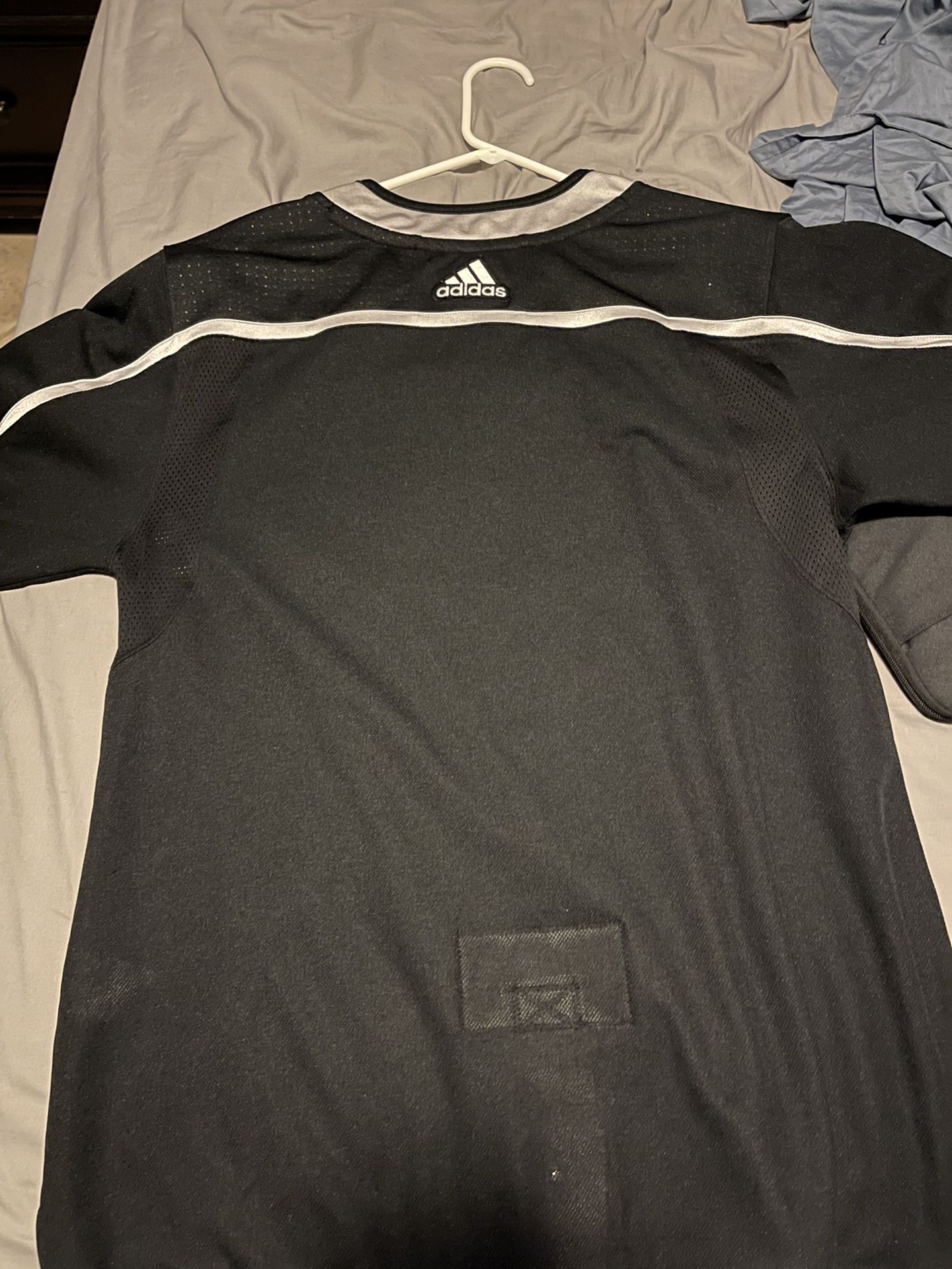 La Kings Jersey Size 50 Adidas Authentic for Sale in Fontana, CA - OfferUp