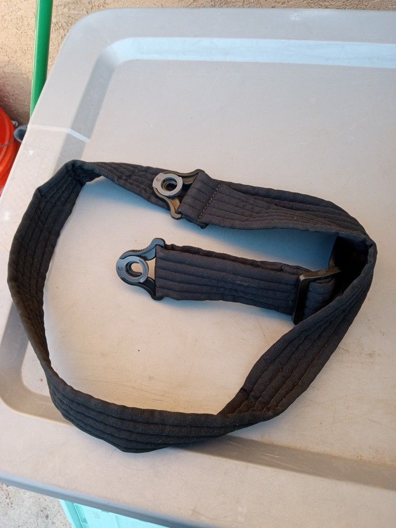 Guitar Strap Lock
