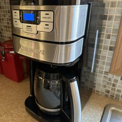 Cuisinart Grind & Brew 12-cup coffee maker