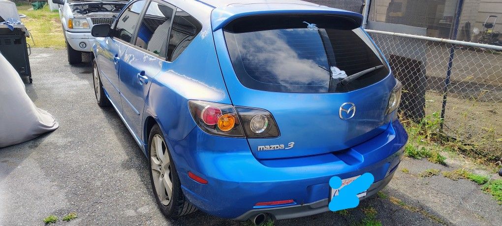 2004 Mazda 3 S