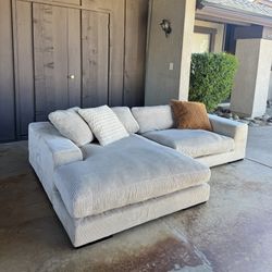 Cream Sectional ( Delivery Available )