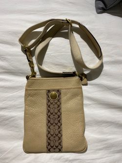 COACH original slightly used crossbody bag
