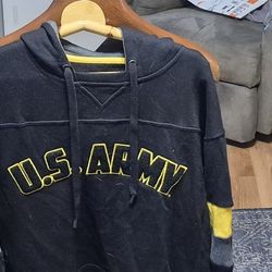 US ARMY Hoodie, NWT
never worn

