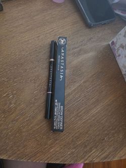 Anastasia Beverly Hills Brow Definer Pencil