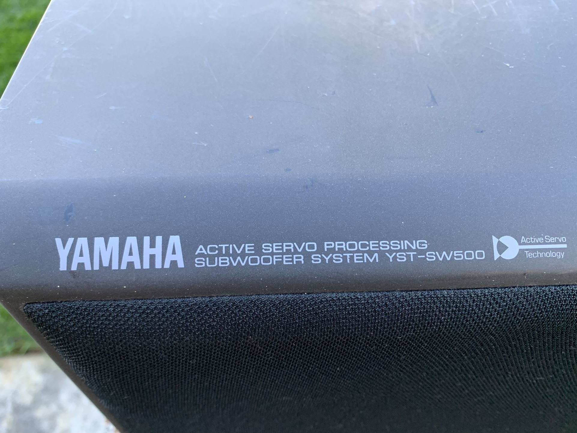 Yamaha YST-SW500 Subwoofer System 