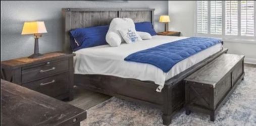 King size bed w/ mattress.  5-pc set