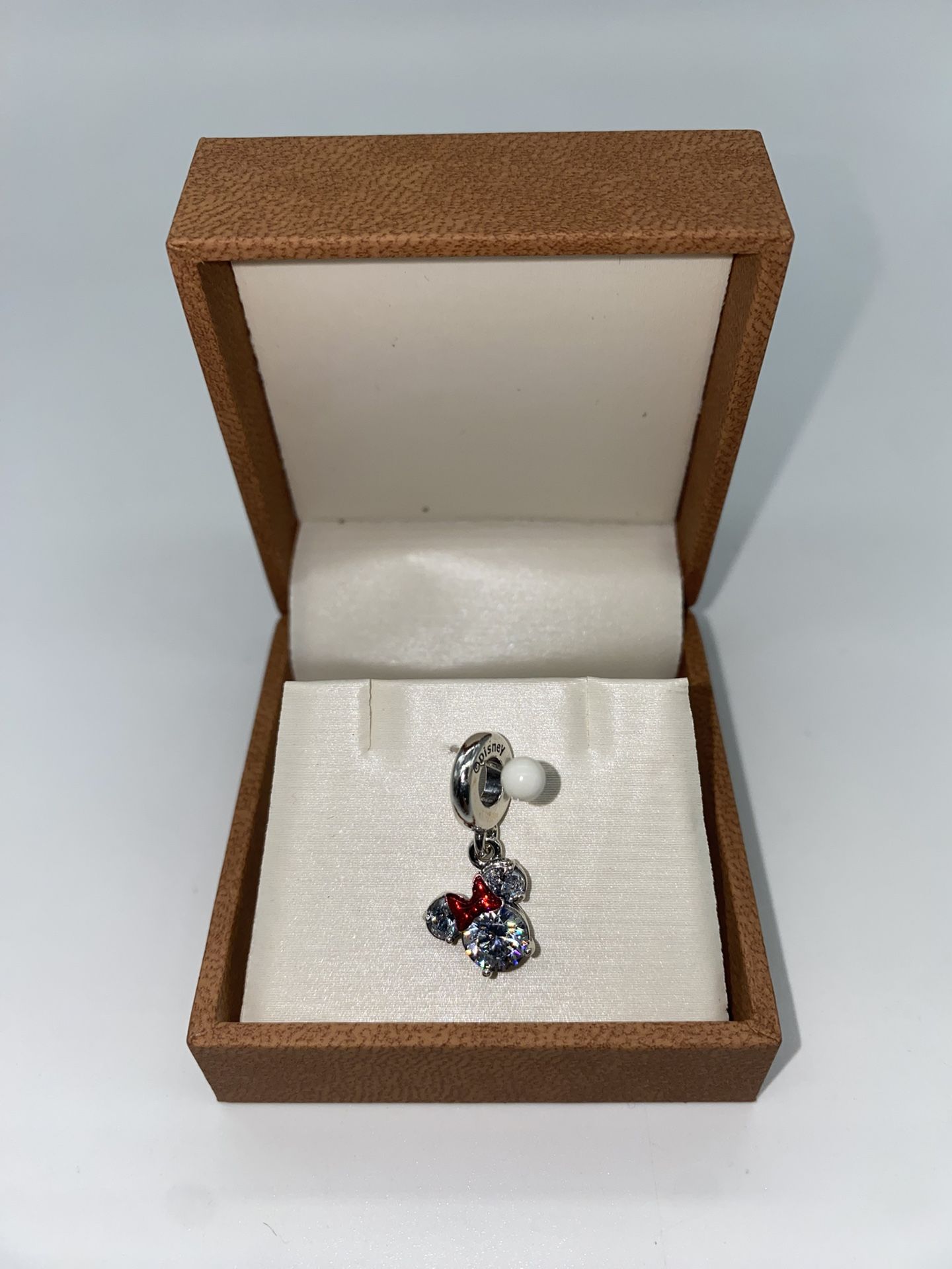 Pandora Disney Minnie Mouse Silhouette Dangle Charm (Sterling)