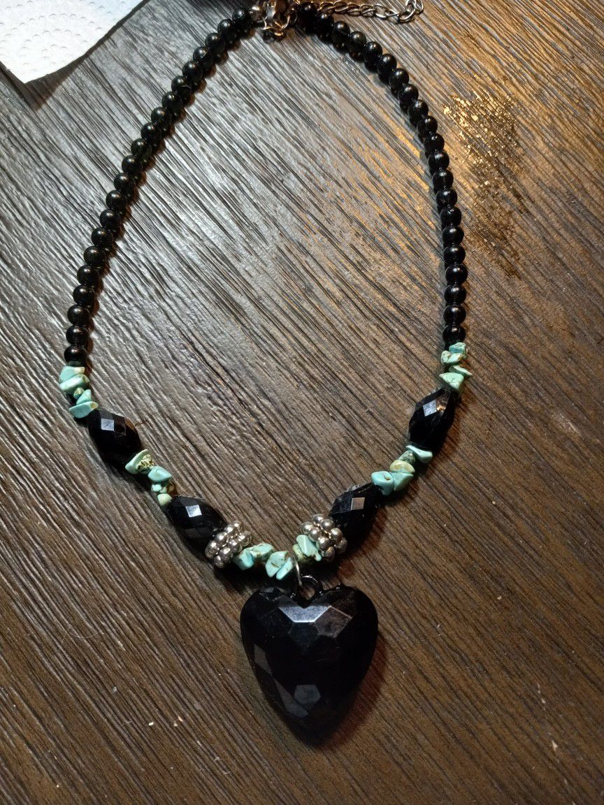 Turquios/black Heart Necklace, New.