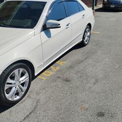 Mercedes E350