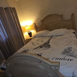 Absolutely Beautiful Antique Link Taylor 4 Piece Bedroom Set