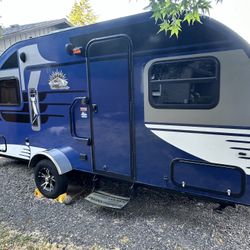 2016 Winnebago Winnie Drop 1780