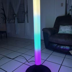 Atomi Smart WiFi LED Outdoor Floor Lamp - Like New!