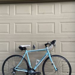 Cannondale Synapse Women’s Road Bike – 56cm – Shimano Tiagra – Excellent Condition Bicycle