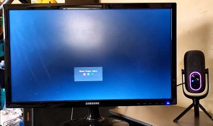 🔥 STEAL! Samsung Monitor - Full HD - Great Condition!
