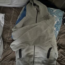 Grey Nike Tech Jacket (XL)
