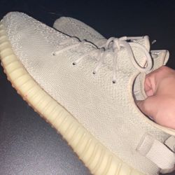 Yeezy 350 Sesame