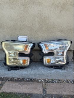 Ford F-150 Headlights