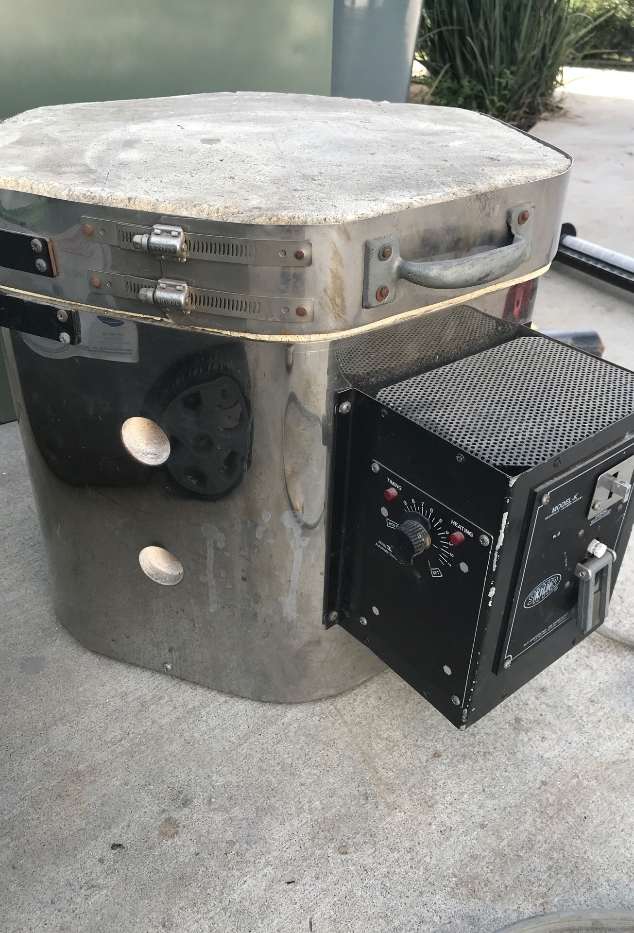 Sitter Kiln Model-K