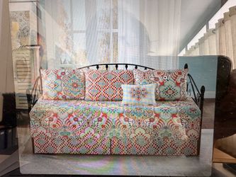 TWIN DAYBED COVER SET-6 pieces